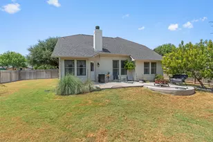 112 Dogwood Dr, Georgetown, TX 78626 - Photo 28