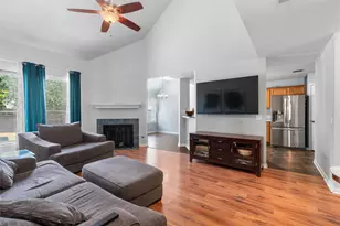 112 Dogwood Dr, Georgetown, TX 78626 - Photo 10