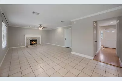 12004 Cherie Drive, Austin, TX 78758 - Photo 14