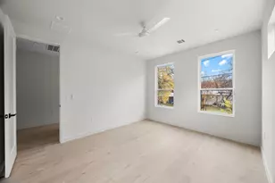 1709 Maple Ave, Austin, TX 78702 - Photo 18