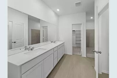 13212 Eastland Drive, Mustang Ridge, TX 78610 - Photo 14