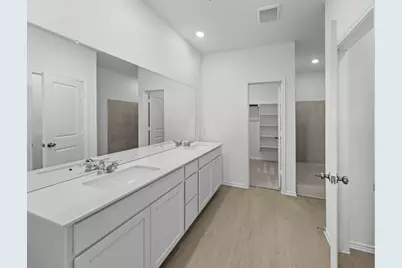 13212 Eastland Drive, Mustang Ridge, TX 78610 - Photo 14