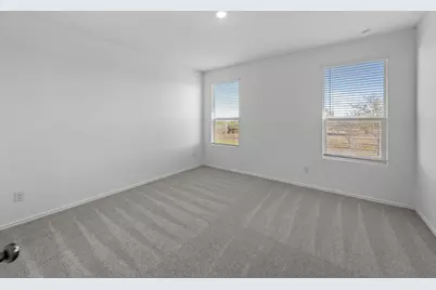 13212 Eastland Drive, Mustang Ridge, TX 78610 - Photo 12