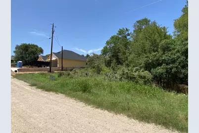 328 Kahana Lane, Bastrop, TX 78602 - Photo 4