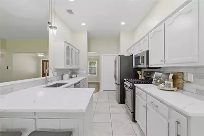 1015 Pecan Creek Drive, Pflugerville, TX 78660 - Photo 8