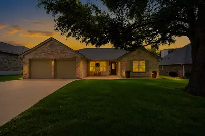 1015 Pecan Creek Drive, Pflugerville, TX 78660 - Photo 2