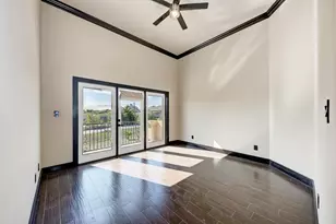104 Spring Valley St, Hutto, TX 78634 - Photo 30