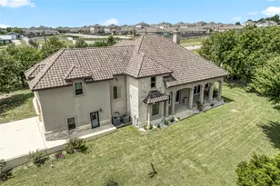 104 Spring Valley St, Hutto, TX 78634 - Photo 36