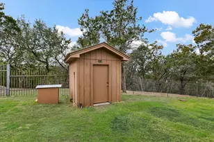 816 Buttercup Ln, Wimberley, TX 78676 - Photo 30