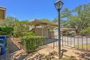3204 Maywood Ave, Austin, TX 78703 - Photo 30