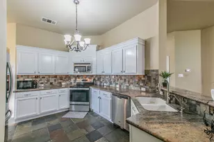 4021 Kerley Ct, Hutto, TX 78634 - Photo 4