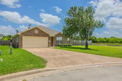 4021 Kerley Court, Hutto, TX 78634 - Photo 2