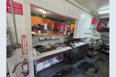 405 S Main Street, Taylor, TX 76574 - Photo 10