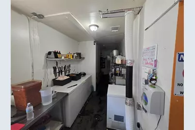 405 S Main Street, Taylor, TX 76574 - Photo 8