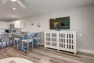 1107 S 11th St, Port Aransas, TX 78373 - Photo 8