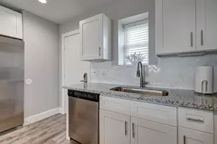 1107 S 11th St, Port Aransas, TX 78373 - Photo 16