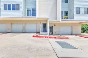 604 N Bluff Dr, Austin, TX 78745 - Photo 2