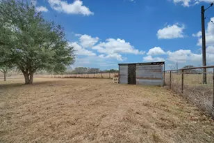 3242 E Fm 696, Lexington, TX 78947 - Photo 22