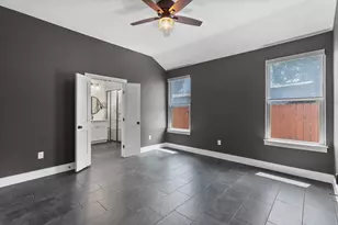 303 W Browning St, Manor, TX 78653 - Photo 14
