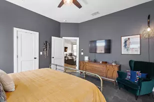 303 W Browning St, Manor, TX 78653 - Photo 18