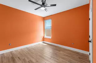 303 W Browning St, Manor, TX 78653 - Photo 20