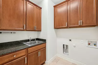 310 Pipe Creek Lane, Georgetown, TX 78633 - Photo 28