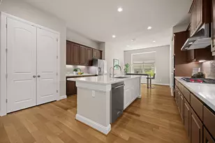 512 Summer Wilson Cv, Austin, TX 78738 - Photo 12