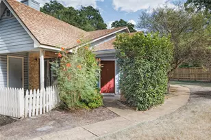 1601 Faro Dr, Austin, TX 78741 - Photo 34