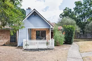 1601 Faro Dr, Austin, TX 78741 - Photo 2