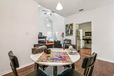 1910 Robbins Place #301, Austin, TX 78705 - Photo 12