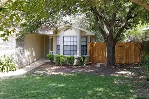 11601 Hidden Quail Dr, Austin, TX 78758 - Photo 2