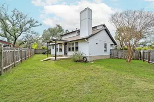 8103 Washita Dr, Austin, TX 78749 - Photo 14