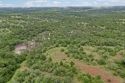 000 Oil Field Road, Lockhart, TX 78644 - Photo 32