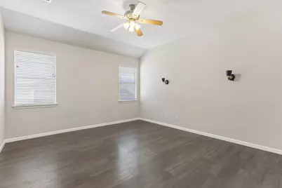 18601 White Water Cove, Pflugerville, TX 78660 - Photo 12