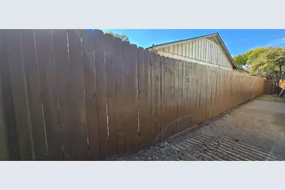 9007 Quail Valley Drive, Austin, TX 78758 - Photo 30