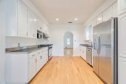 512 E 49th Street #A, Austin, TX 78751 - Photo 8