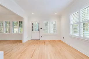 512 E 49th St, Austin, TX 78751 - Photo 10