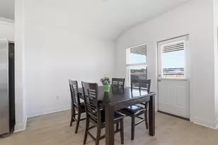 109 Bruin Paw Dr, Georgetown, TX 78628 - Photo 10