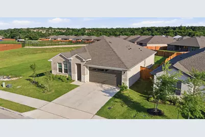 109 Bruin Paw Drive, Georgetown, TX 78628 - Photo 2
