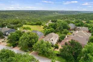10004 Scull Creek Dr, Austin, TX 78730 - Photo 32