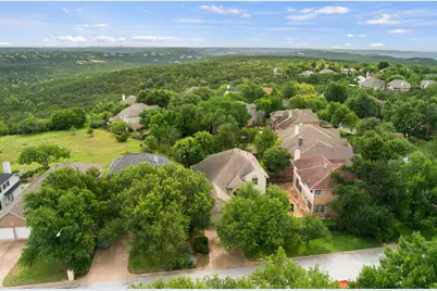 10004 Scull Creek Drive, Austin, TX 78730 - Photo 30