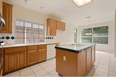 10004 Scull Creek Drive, Austin, TX 78730 - Photo 16