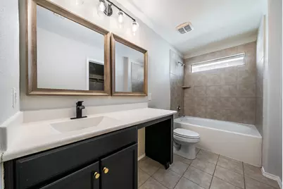 7124 Outfitter Drive, Austin, TX 78744 - Photo 20