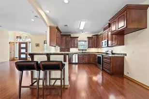 330 Arbors Cir, Elgin, TX 78621 - Photo 6