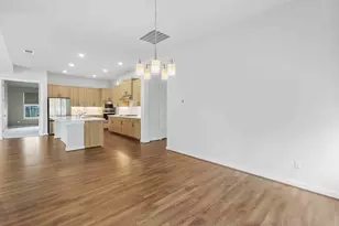 276 Washington Dr, Kyle, TX 78640 - Photo 14