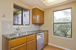 8200 Neely Dr, Austin, TX 78759 - Photo 8