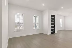 7503 Boyd Hvn Dr, Austin, TX 78744 - Photo 14