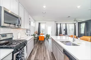 7501 Travertine Spring Dr, Austin, TX 78744 - Photo 8