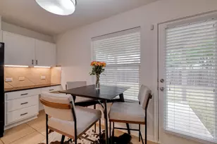 8525 White Ibis Dr, Austin, TX 78729 - Photo 14