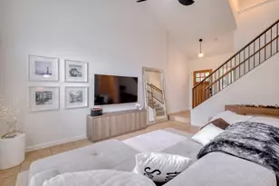 8525 White Ibis Dr, Austin, TX 78729 - Photo 8